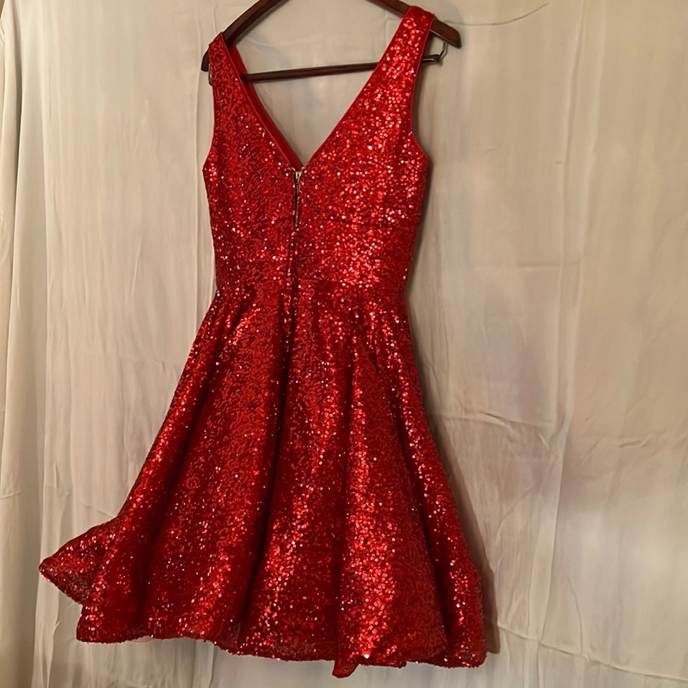 Camille La Vie- Red sequin- short- ball gown- above the knee